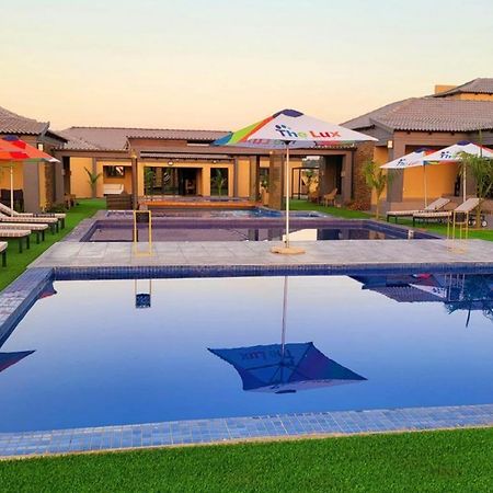 The Lux Hotel And Resorts Louis Trichardt Bagian luar foto