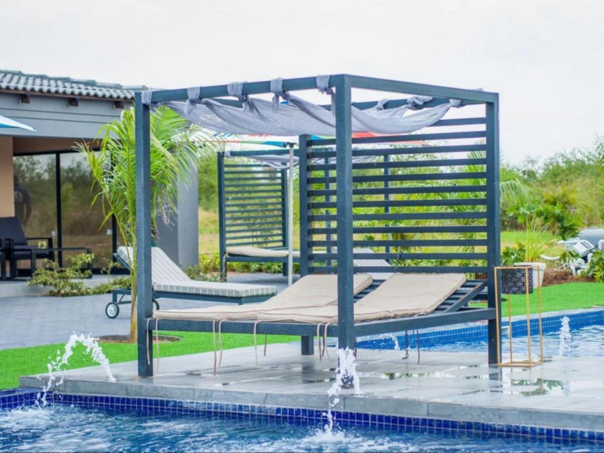 The Lux Hotel And Resorts Louis Trichardt Bagian luar foto
