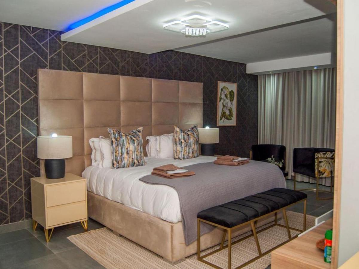 The Lux Hotel And Resorts Louis Trichardt Bagian luar foto