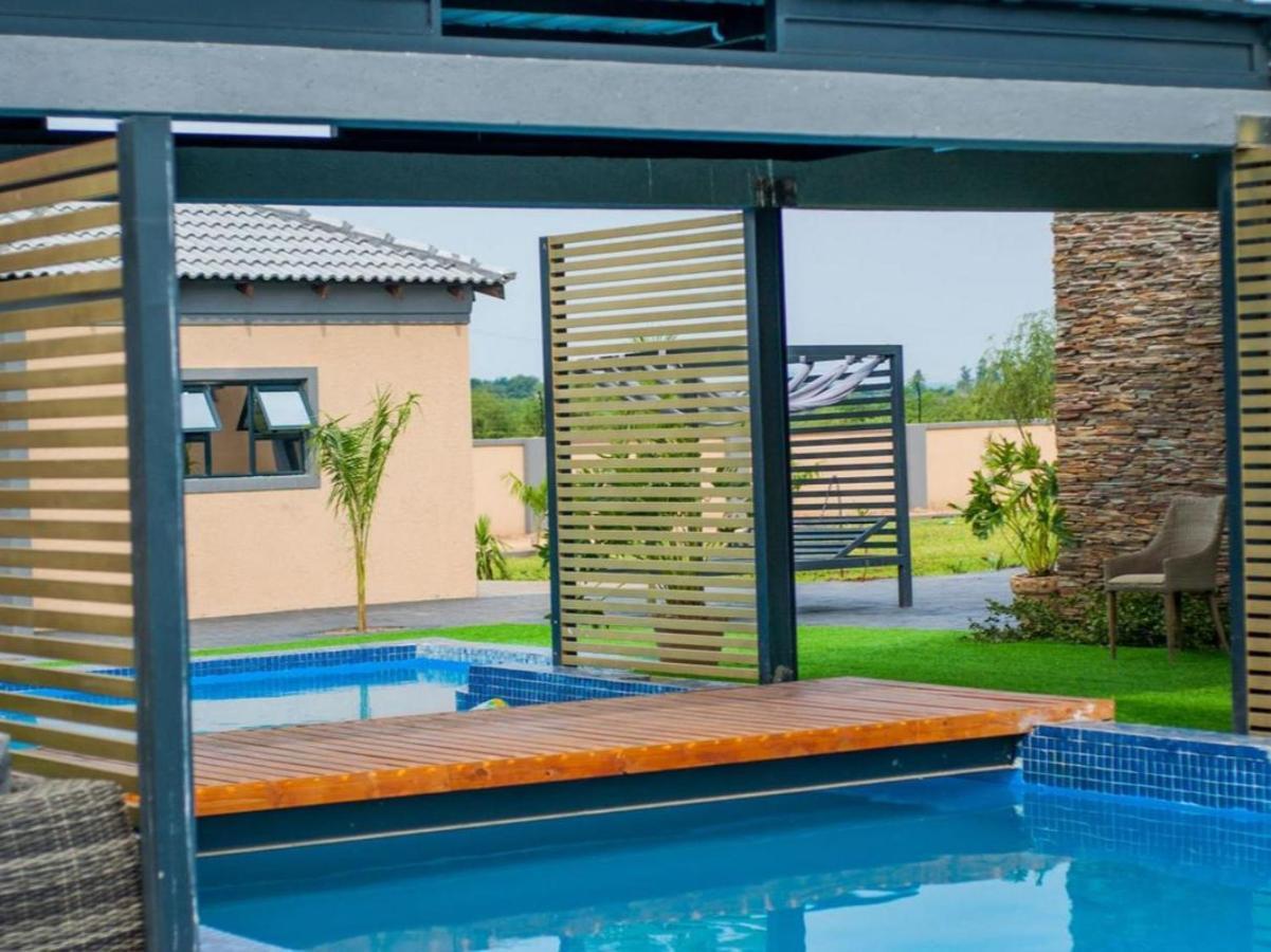 The Lux Hotel And Resorts Louis Trichardt Bagian luar foto