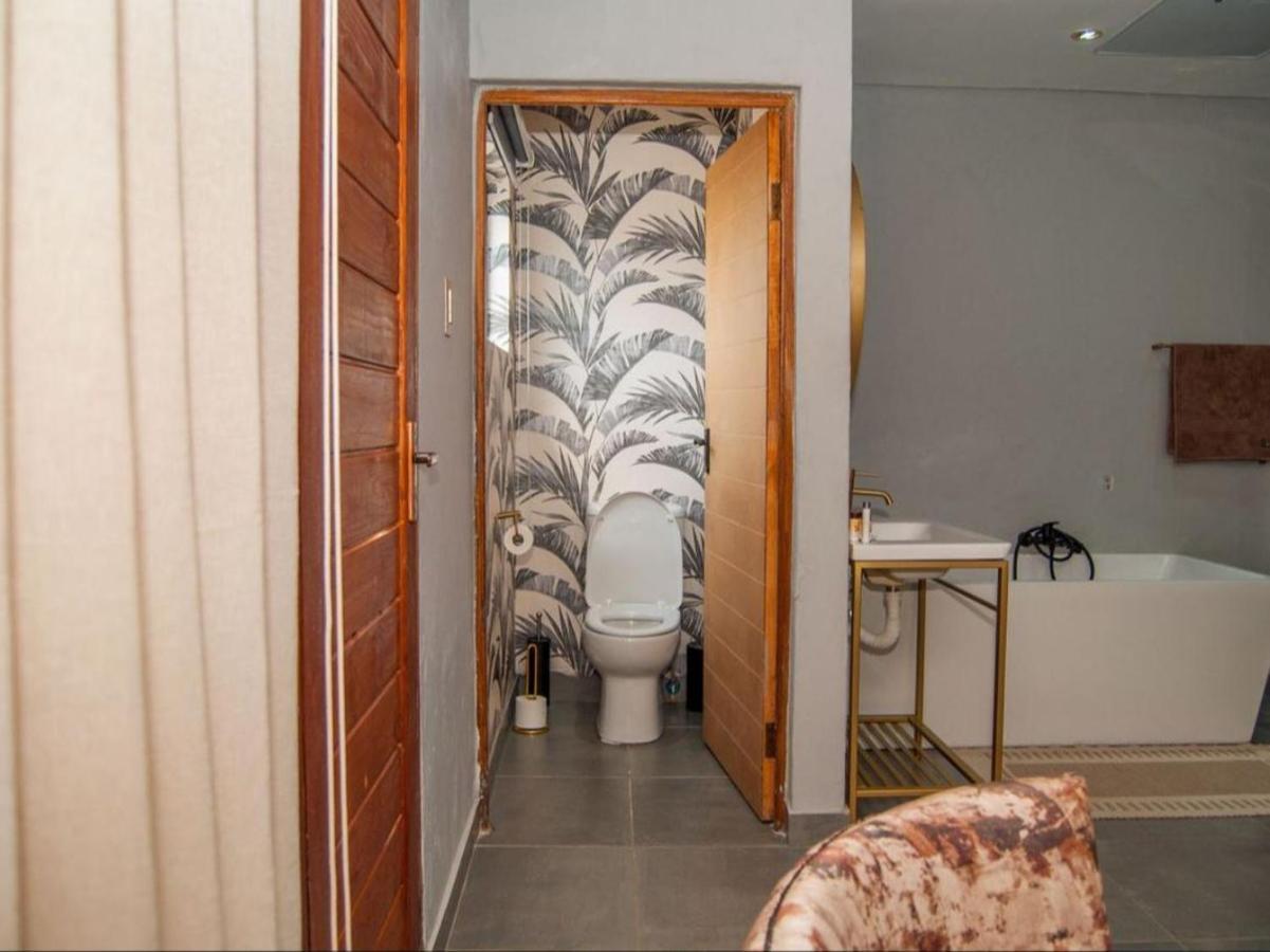 The Lux Hotel And Resorts Louis Trichardt Bagian luar foto