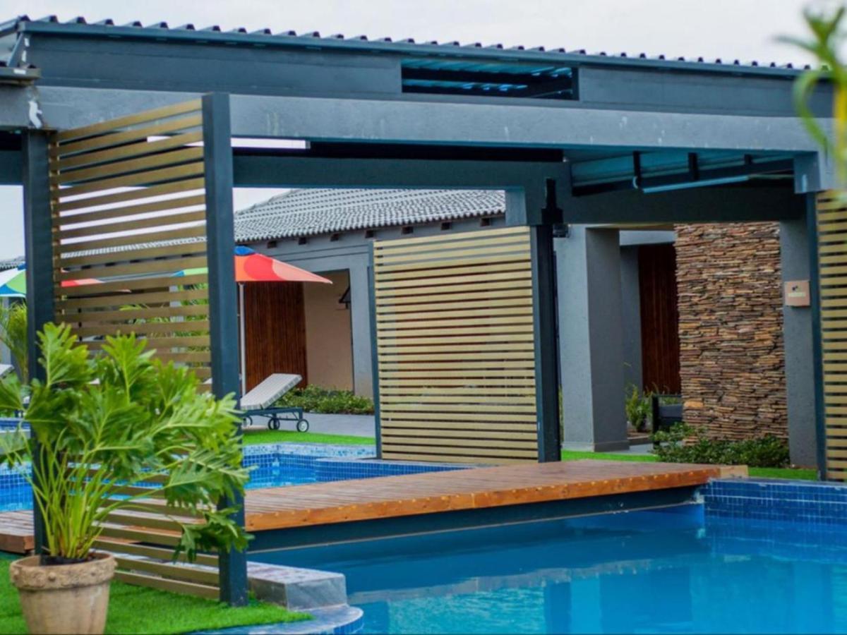 The Lux Hotel And Resorts Louis Trichardt Bagian luar foto