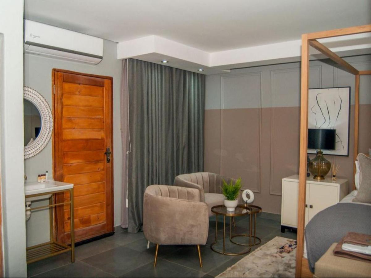 The Lux Hotel And Resorts Louis Trichardt Bagian luar foto